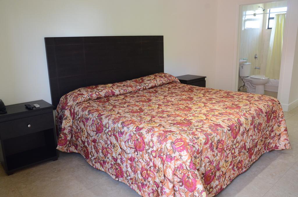 Carl'S El Padre Motel Miami Luaran gambar